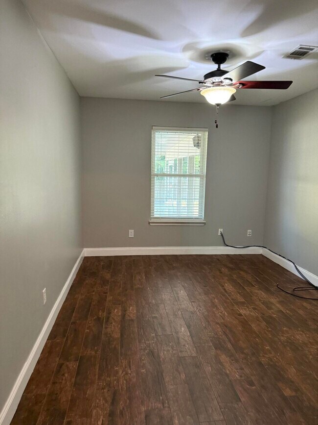 Building Photo - 2813 Atoka Trail