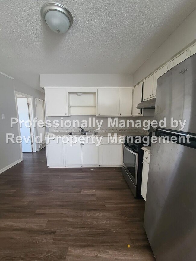 Building Photo - 5157 Blacksmith Dr