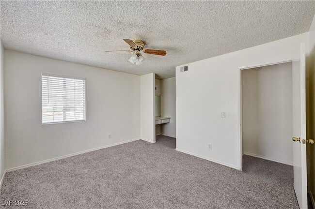 Building Photo - 5250 Mission Carmel Ln