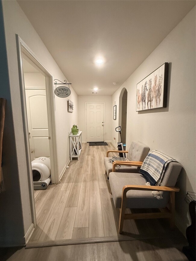 Building Photo - 8103 Vacek Meadows Loop