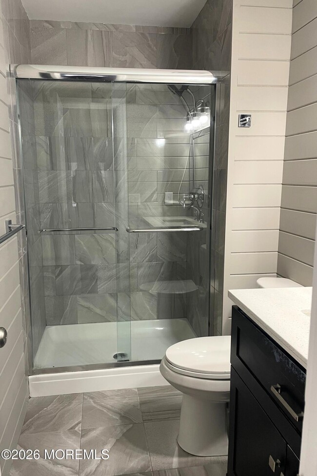 Building Photo - 94 Secretariat Ct