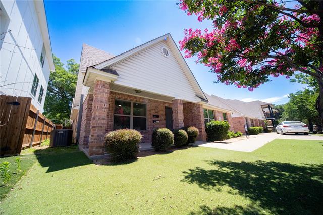 Building Photo - 3233 S University Dr