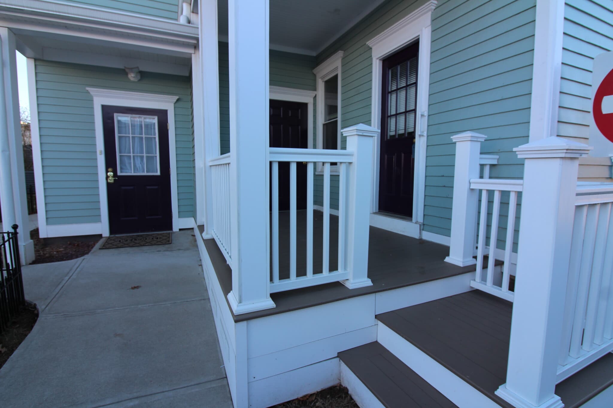 Building Photo - 16 Main St