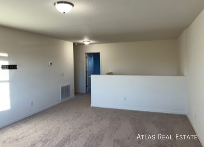 Building Photo - 231 N 201st Ave