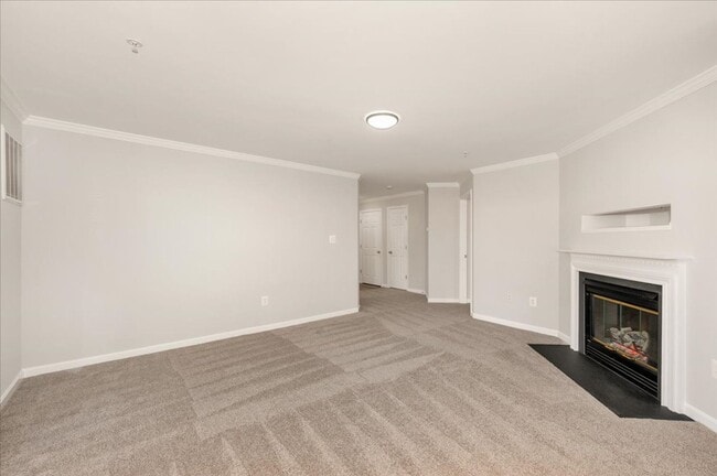 Building Photo - Wonderful Condo For Lease