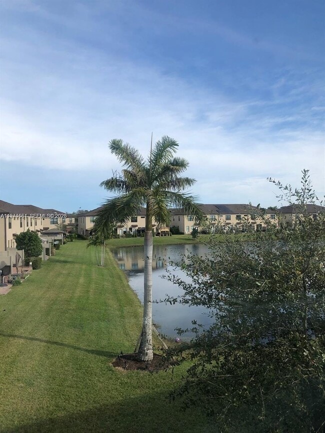 Building Photo - 2857 Bard St