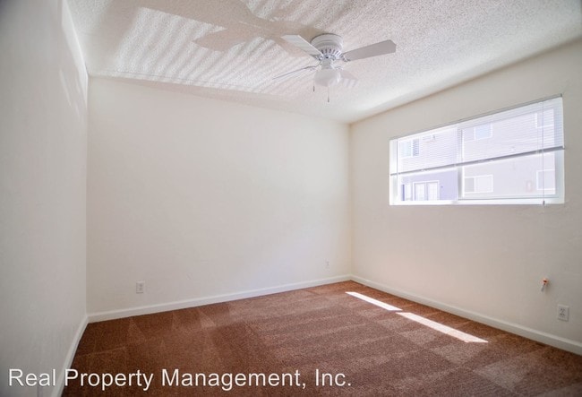 Building Photo - 2850 Pioneer Dr