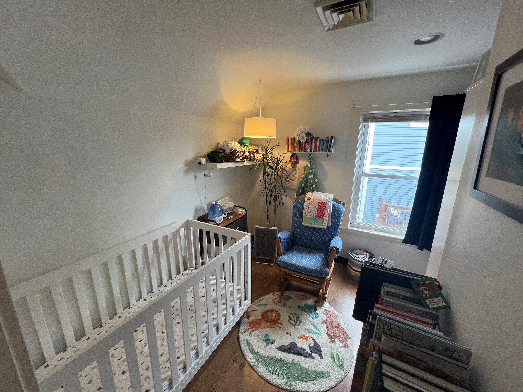 Building Photo - 7 Jay St