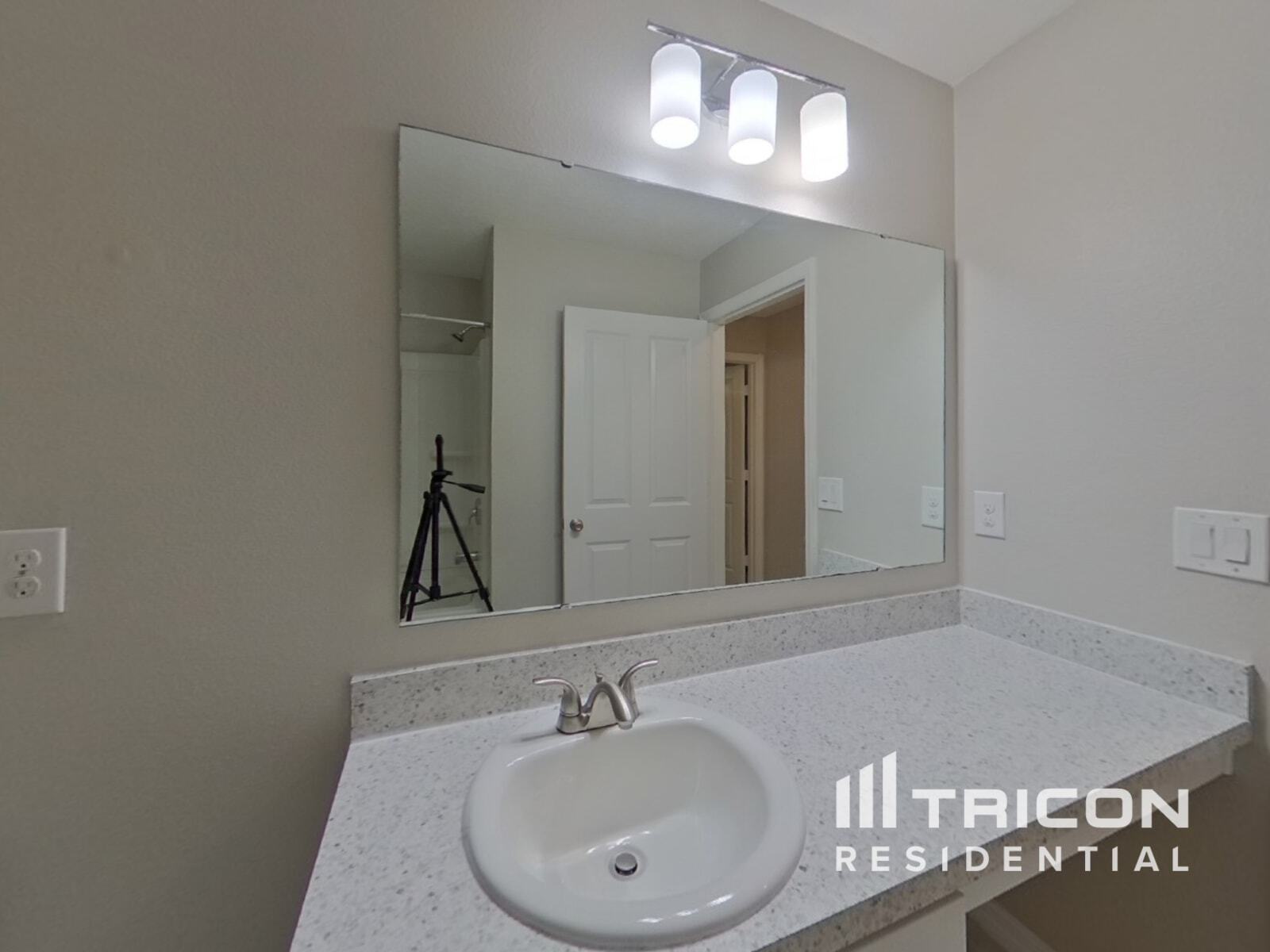 Building Photo - 3268 Eagle Hammock Cir