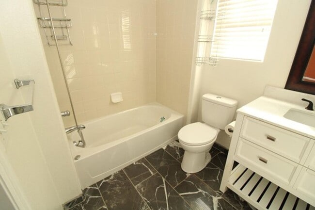 Building Photo - 4848 S Elk Ct
