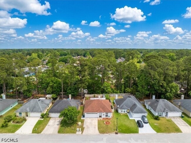 Building Photo - 11179 Bentley Trace Ln E