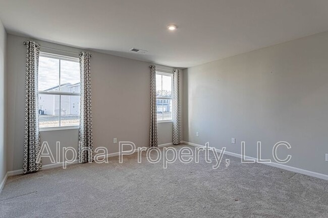 Building Photo - 179 Queens Mill Ct