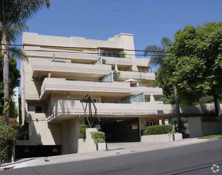 Palm Villas Apartments - 939 Palm Avenue