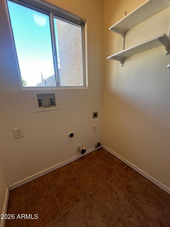 Building Photo - 1377 Leon Way