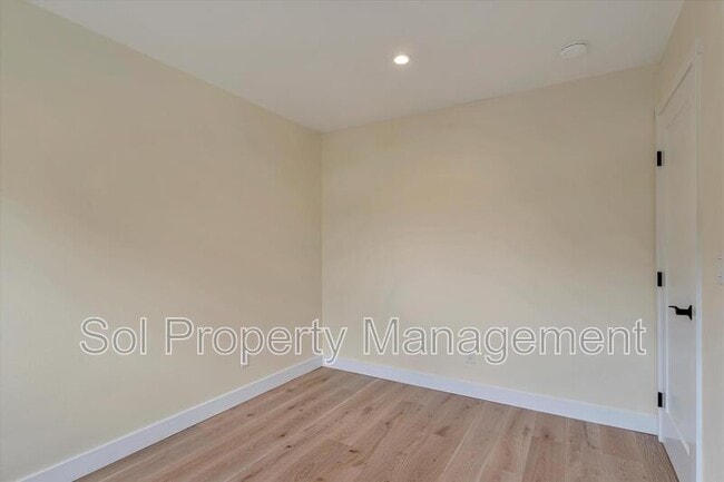 Building Photo - 2703 Subec Ln