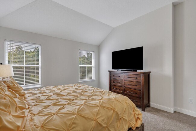 Building Photo - COMING JUNE 2026! (Pet Friendly)