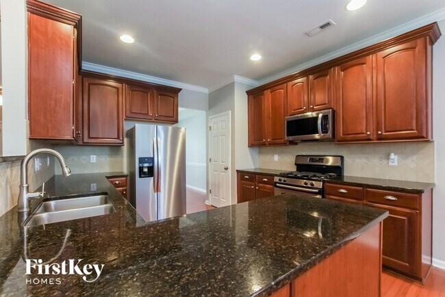 Building Photo - 4407 Lawrence Daniel Dr