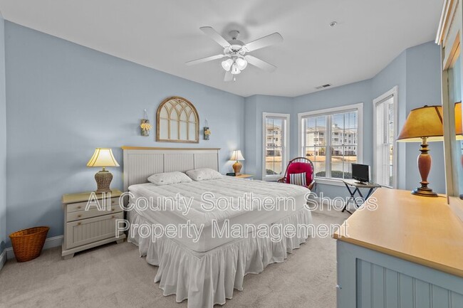 Building Photo - 4825 Luster Leaf Cir