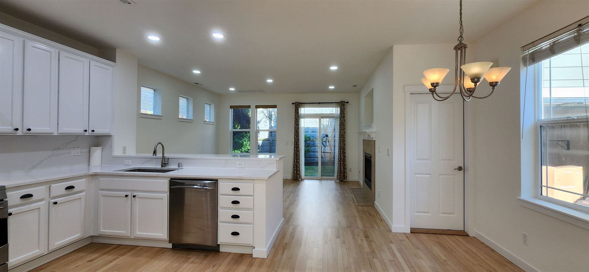 Building Photo - 24202 SE 21st St