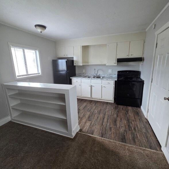 Building Photo - Windwood Apartments