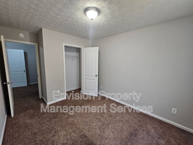 Building Photo - 1556 Arbor Pl Dr