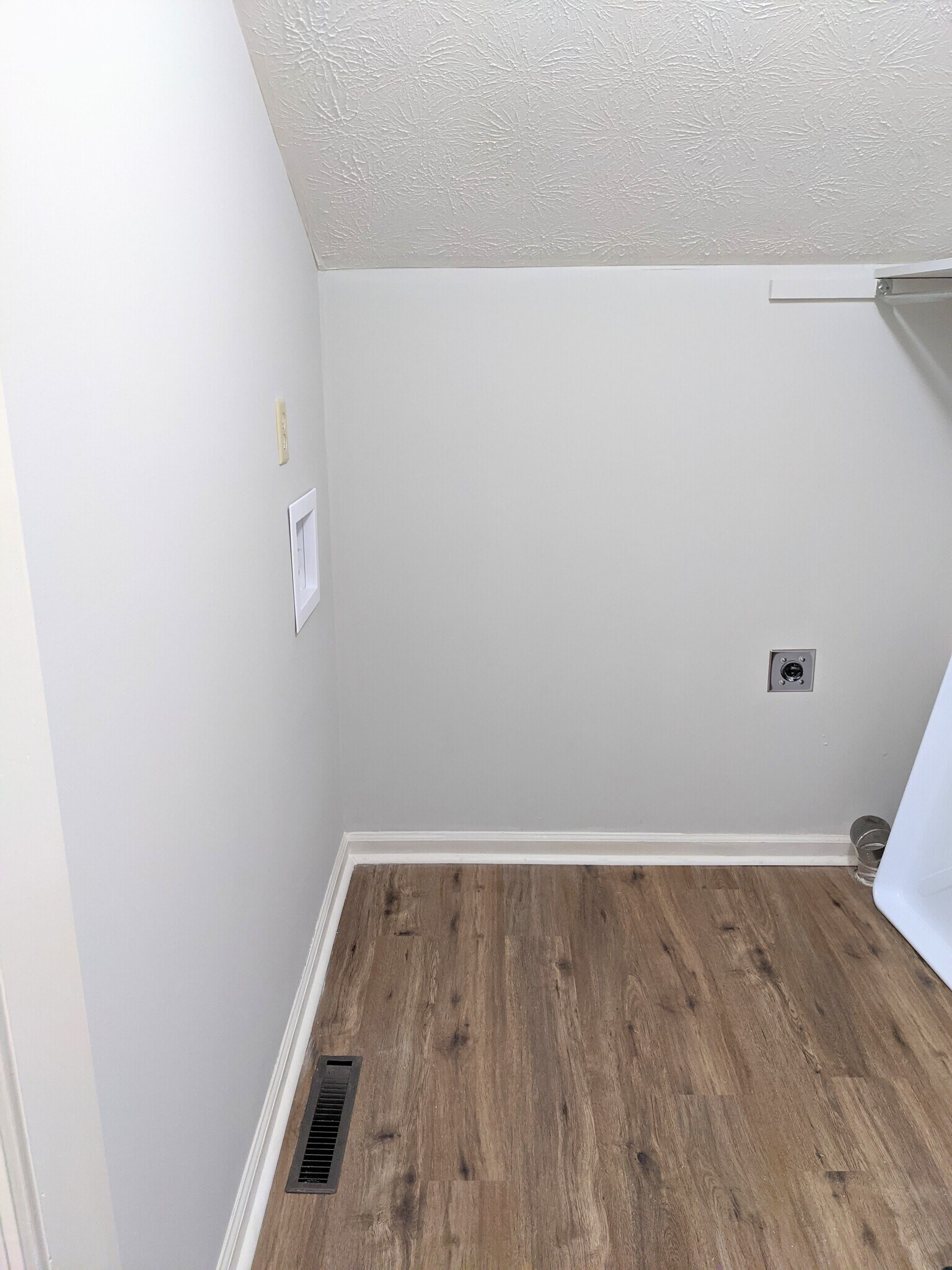Convenient upstairs laundry room. Awaiting delivery of new Maytag washer and dryer. - 3221 Hunters Point Dr