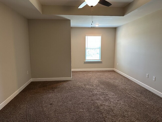 Building Photo - 35 Sweet Grass Ln