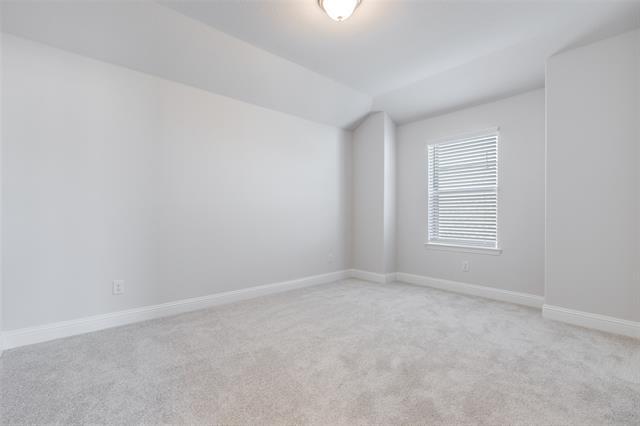 Building Photo - 3029 Hollybrook Ln