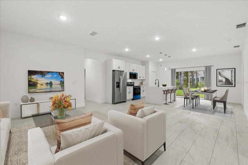 Building Photo - 540 E Elgrove Dr