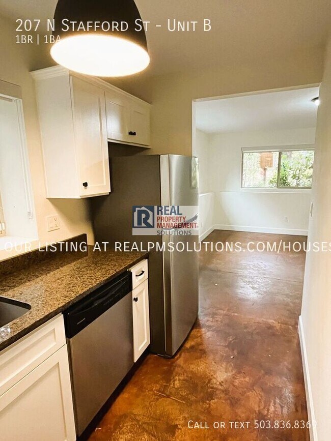 Building Photo - 207 N Stafford St