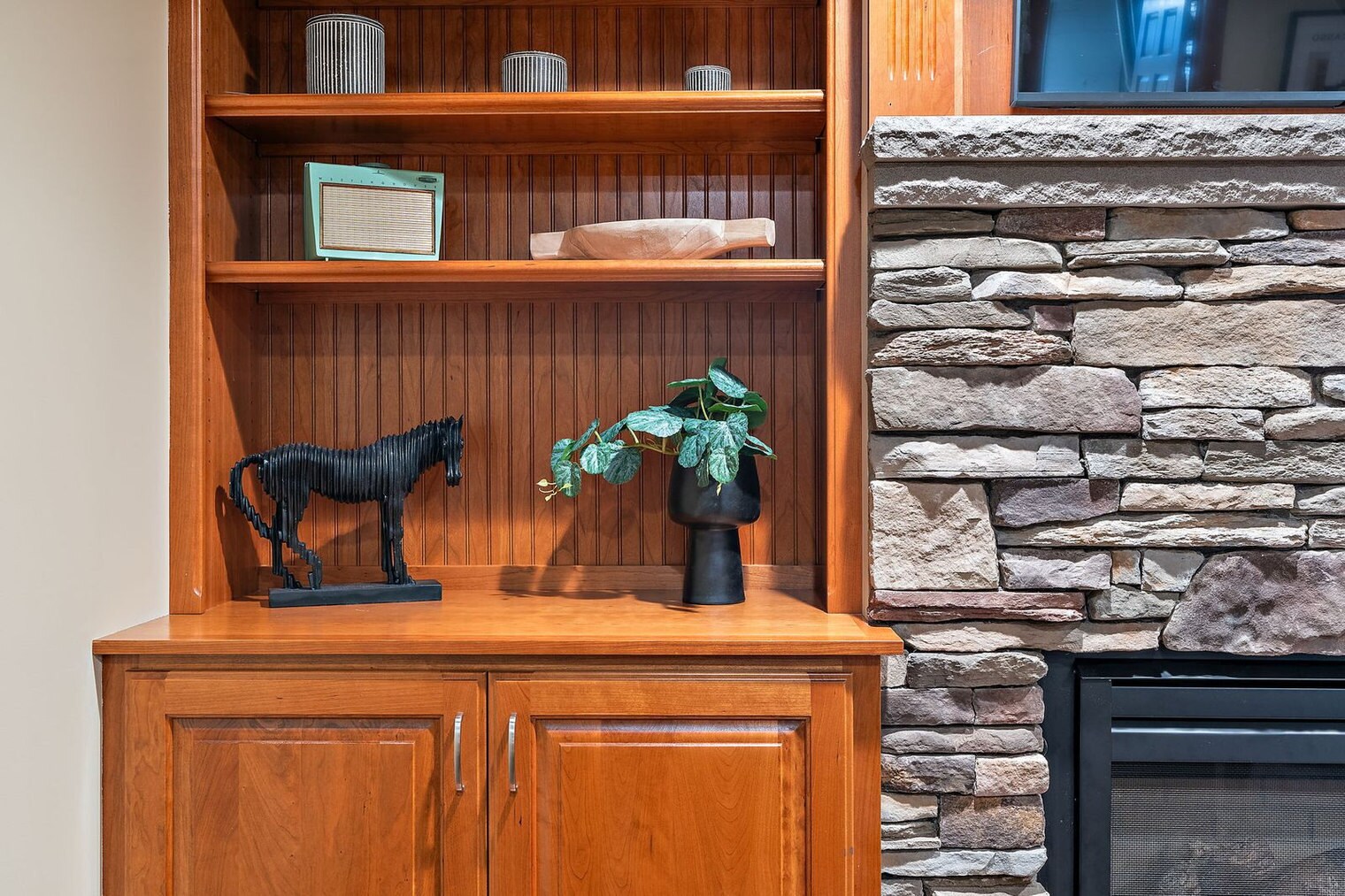 Building Photo - 5252 Drew Ave S