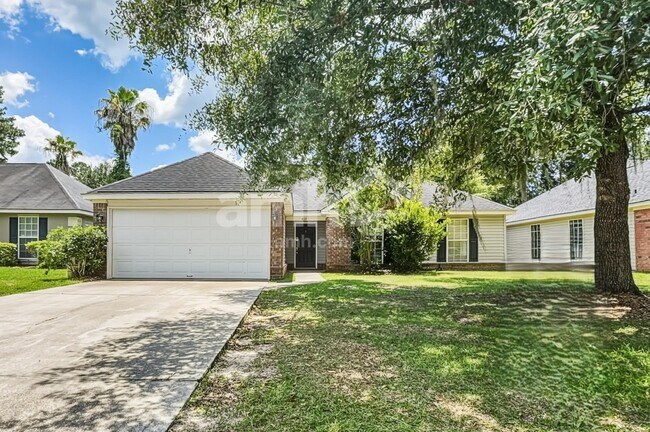 Building Photo - 432 Laurel Hill Cir