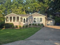 Building Photo - 36288 S Nathan Hale Dr