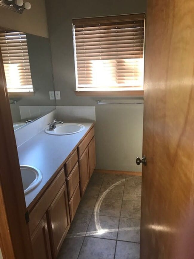 Building Photo - COMING SOON JUNE !! Two Story Home By Old Sundance Golf Course