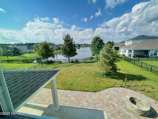 Building Photo - 102 Bluejack Ln