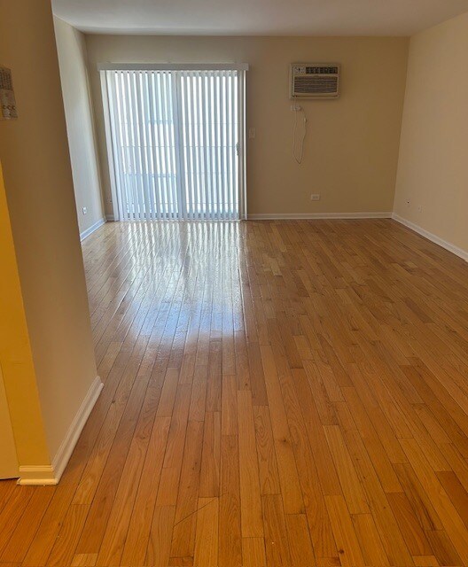 Building Photo - 7449 Washington St