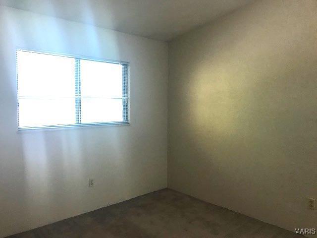 Building Photo - 84 Peachtree Ln