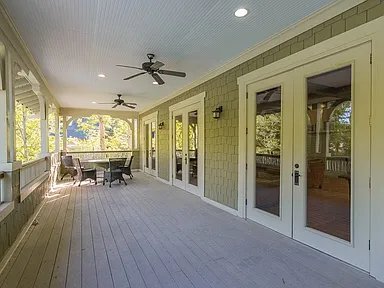 Building Photo - 490 S Barnett Shoals Rd