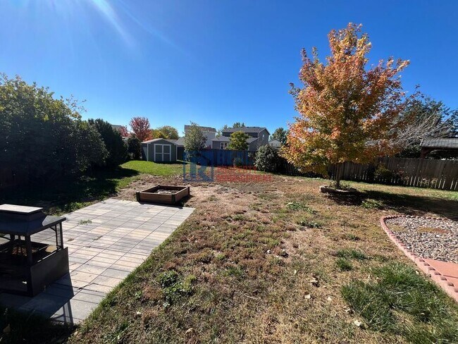 Building Photo - 4000 Dove Ln