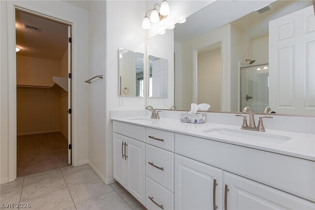 Building Photo - 10117 Heron Lake Ave