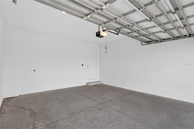 Building Photo - 2926 Sailhouse Dr