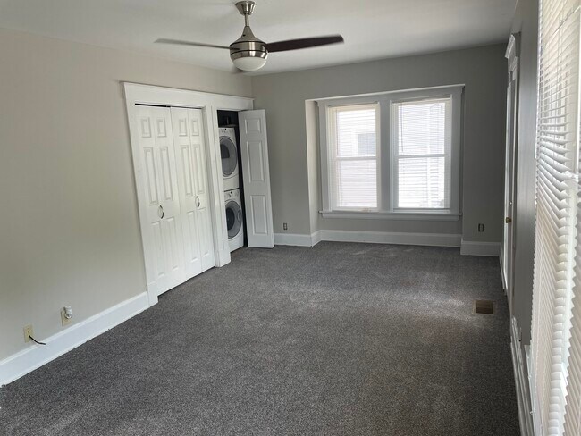 view of master towards walk-in closet and W&D closet - 735 S Grand Ave