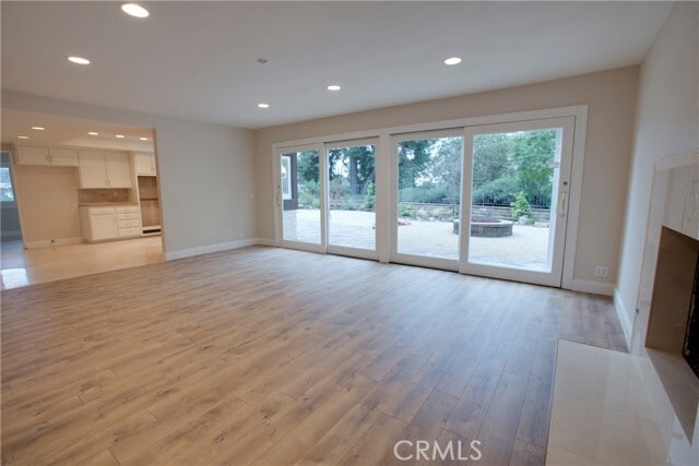 Building Photo - 26081 Via Viento