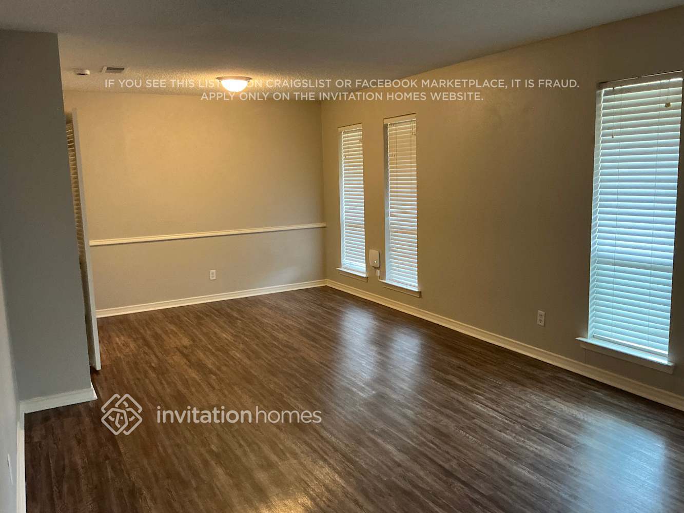 Building Photo - 1506 Mayfield Ave