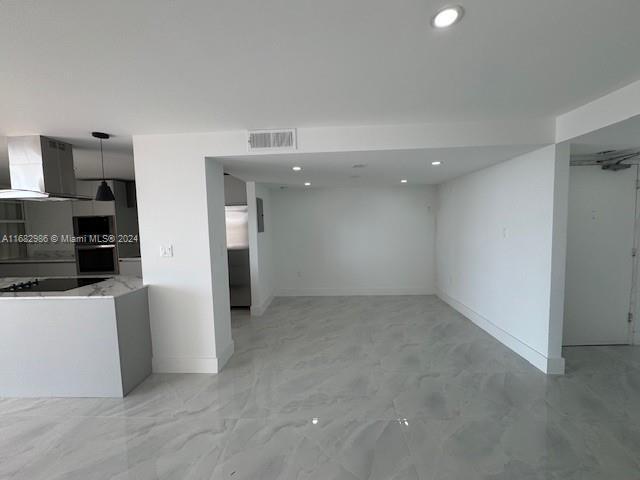 Building Photo - 18071 Biscayne Blvd