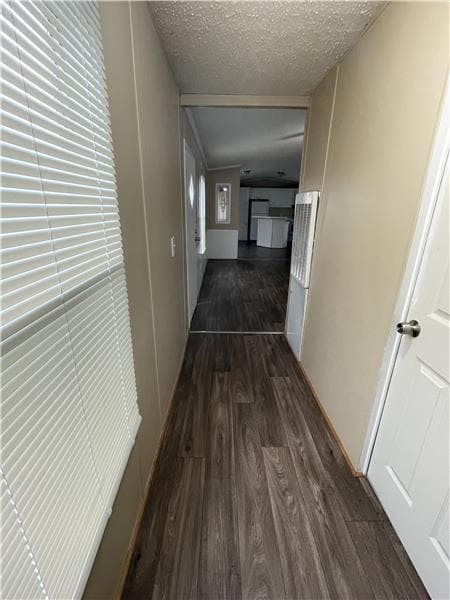 Building Photo - 161 Cowboy Ln