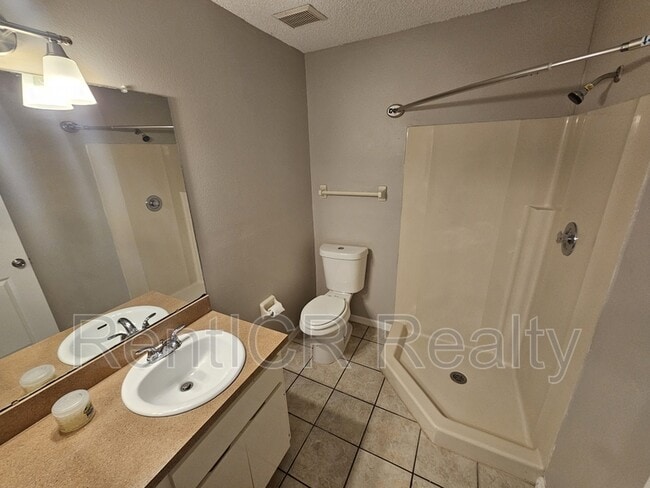 Building Photo - 4371 Azora Rd