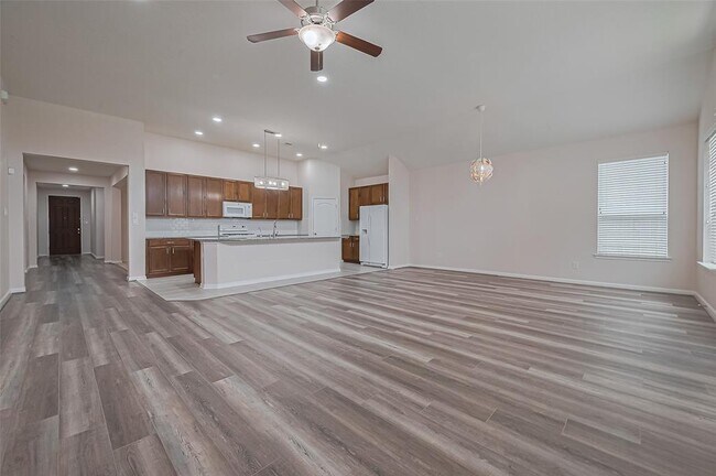 Building Photo - 28522 Cabrera Hill Ln