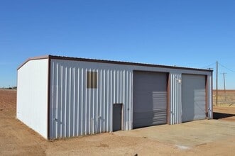 Building Photo - 207 W Broadway