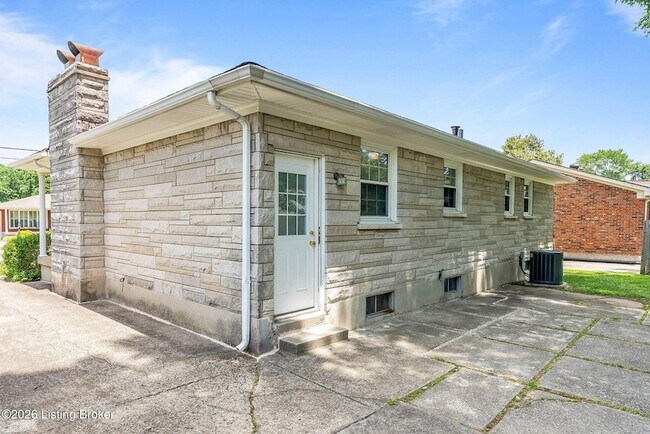 Building Photo - 7506 Pimlico Dr